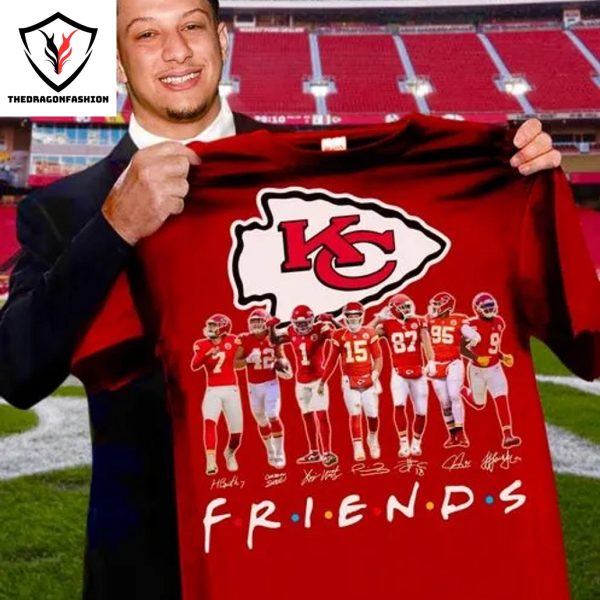 Kansas City Chiefs Friends Of Legends Team Signature Unisex T-Shirt