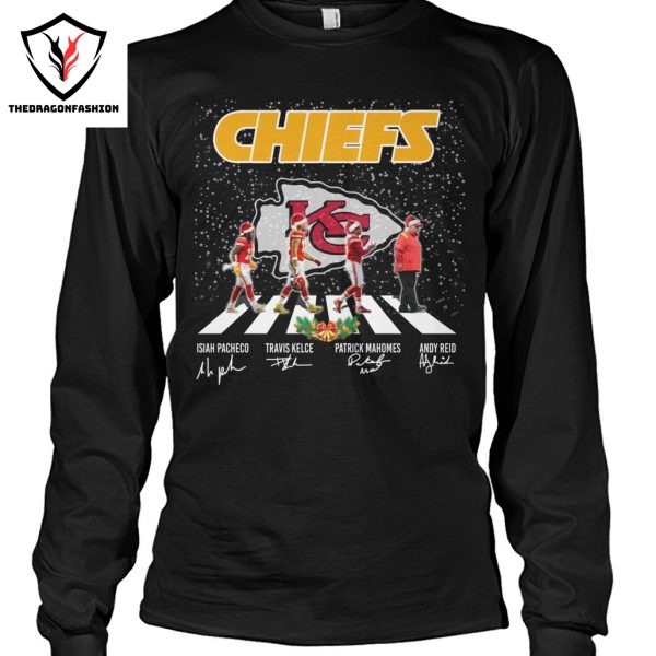 Kansas City Chiefs Merry Chirtsmas Signature Unisex T-Shirt