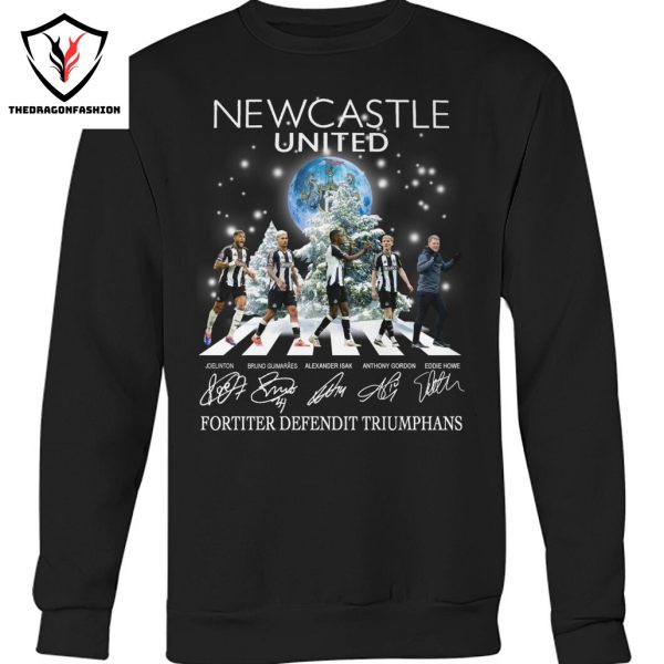 Newcastle United Fortiter Defendit Triumphans Signature Unisex T-Shirt