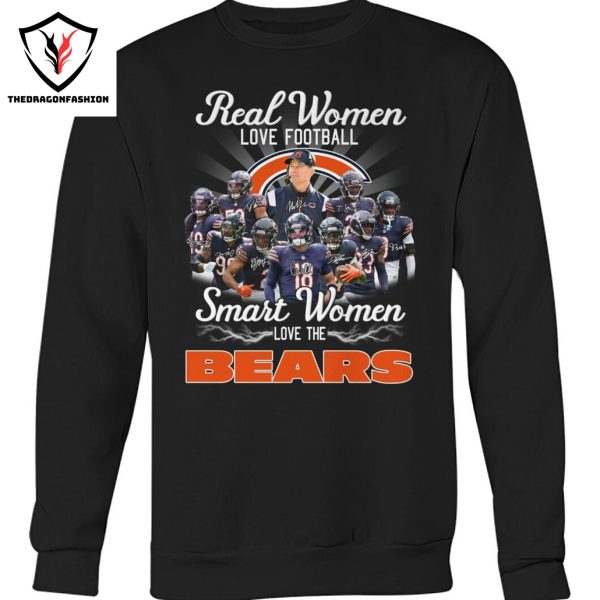 Real Women Love Football Smart Women Love The Chicago Bears Unisex T-Shirt