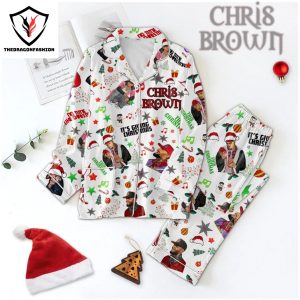 Chris Brown – It Giving Christmas Pajamas Set