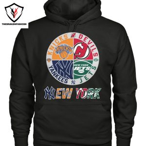 New York Knicks x New York Jets x New York Yankees x New Jersey Devils Unisex T-Shirt