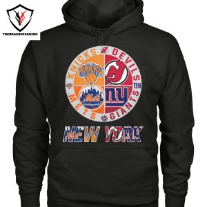 New York Knicks x New York Mets x New York Giants x New Jersey Devils Unisex T-Shirt